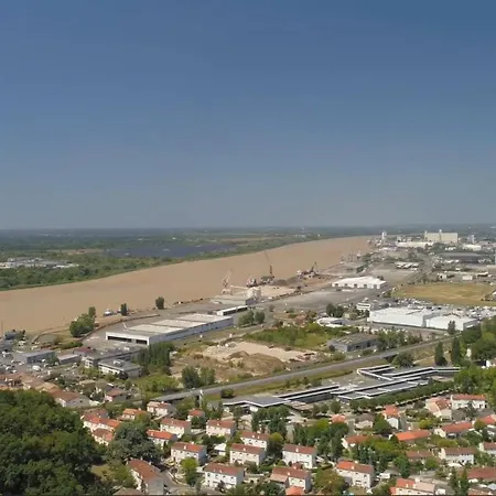 Study Bordeaux Hotel apartamentowy