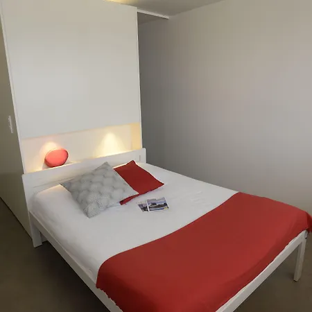 Apart Otel Study Bordeaux 3*