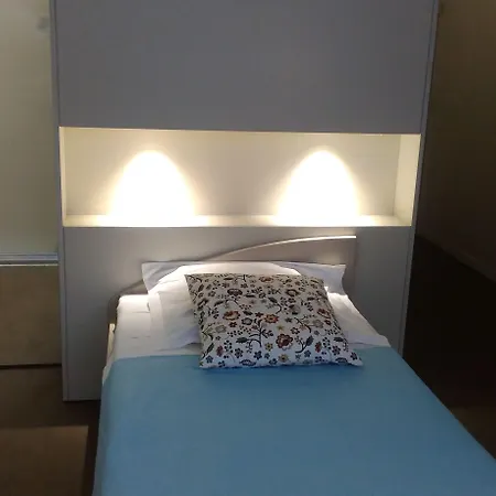 Study Bordeaux Aparthotel Lormont