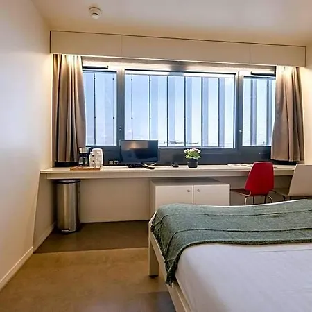 Apart Otel Study Bordeaux 3*