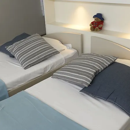 Study Bordeaux Apart Otel Lormont