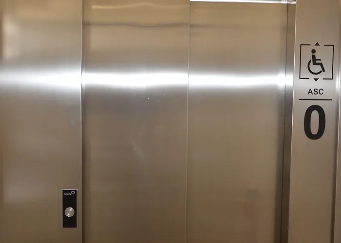 Study Bordeaux Aparthotel