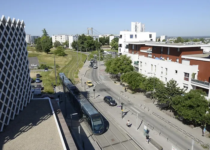 Study Bordeaux Aparthotel 3*